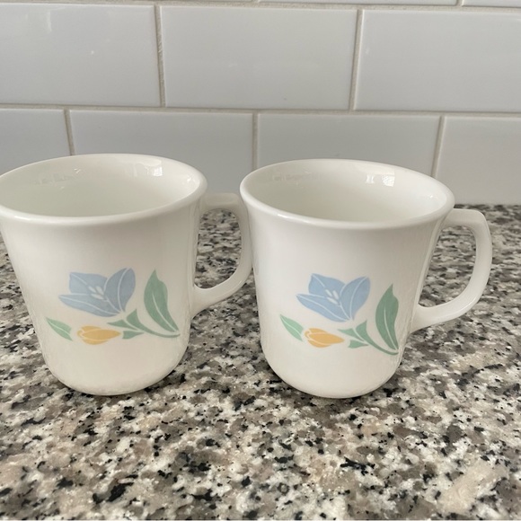 Vintage Corelle Corning USA Friendship Cups 2pc - Picture 1 of 4